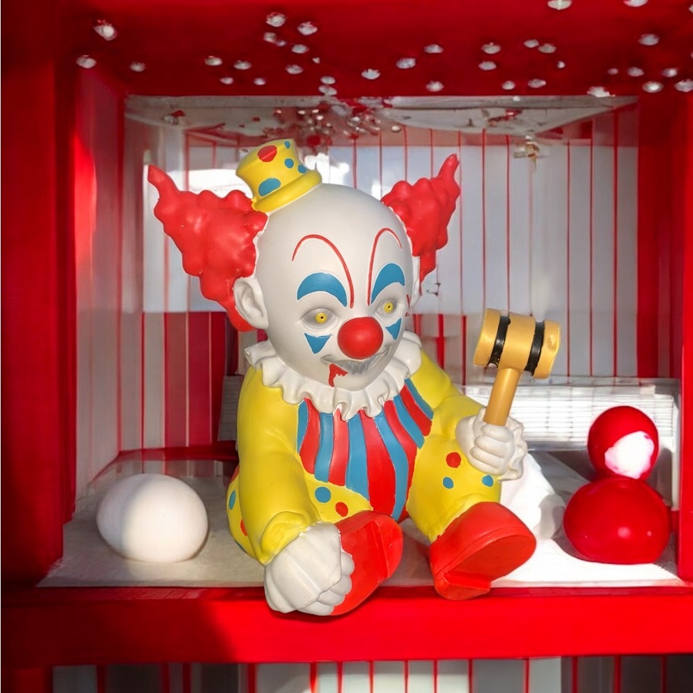 CLOWN HORROR BABY STATIC PROP FIGURE